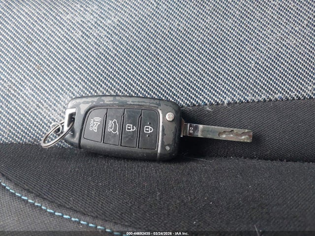 2020 HYUNDAI VELOSTER KMHTG6AFXLU021963 Photo 10