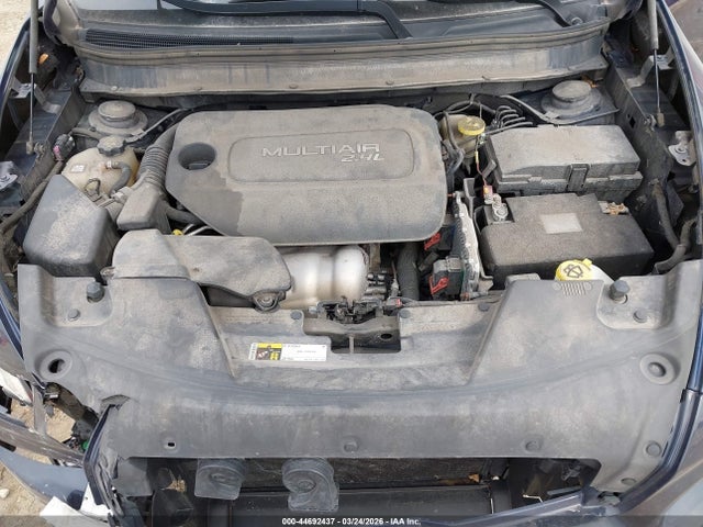 Продажа на аукционе авто 2015 Jeep Cherokee Sport, vin: 1C4PJMAB3FW735130, номер лота: 44692437