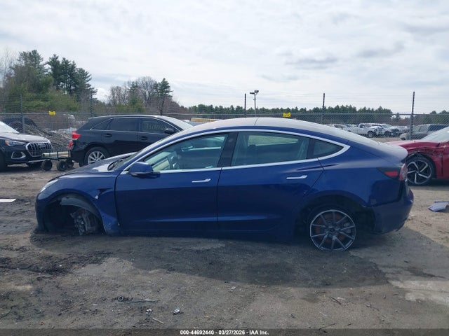 Продаж на аукціоні авто 2019 Tesla Model 3 Long Range/performance, vin: 5YJ3E1EB4KF193739, номер лоту: 44692440