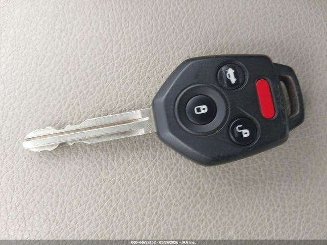 44692452 :رقم المزاد ، JF1GPAC62E8231156 vin ، 2014 Subaru Impreza 2.0i Premium مزاد بيع