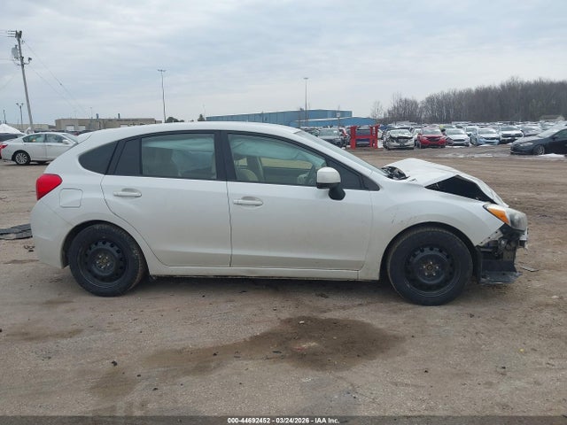 44692452 :رقم المزاد ، JF1GPAC62E8231156 vin ، 2014 Subaru Impreza 2.0i Premium مزاد بيع