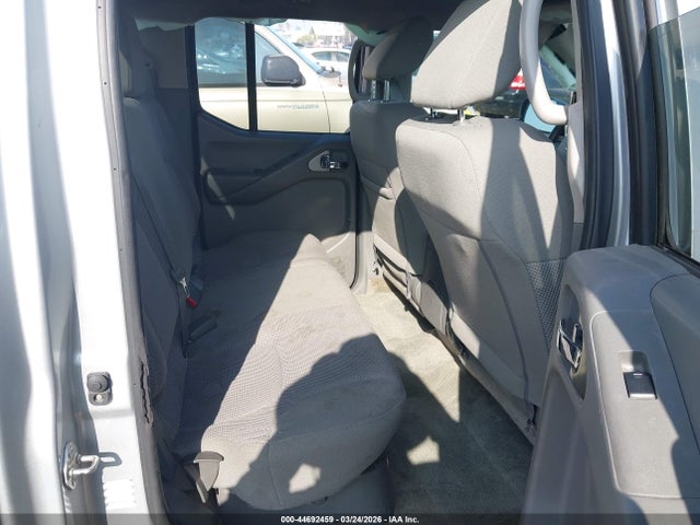 1N6AD0ER9JN702190 Nissan Frontier Sv