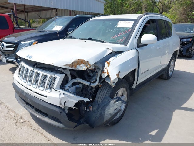 1C4NJCEA1GD769311 Jeep Compass Latitude