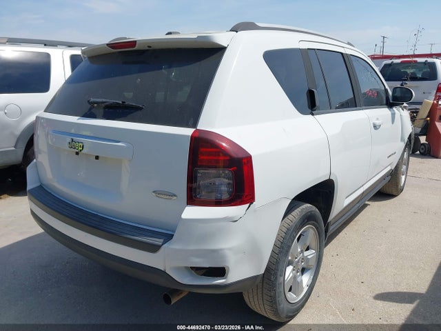1C4NJCEA1GD769311 Jeep Compass Latitude