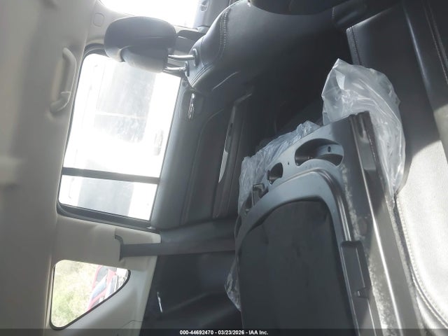 1C4NJCEA1GD769311 Jeep Compass Latitude
