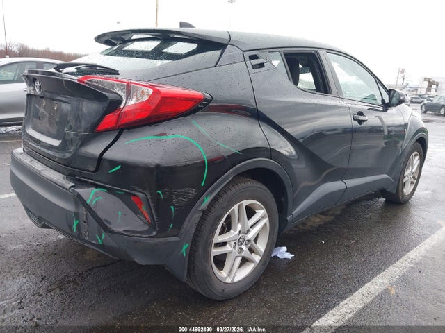 Toyota C-HR LE 2021 NMTKHMBX6MR132202 Image 4