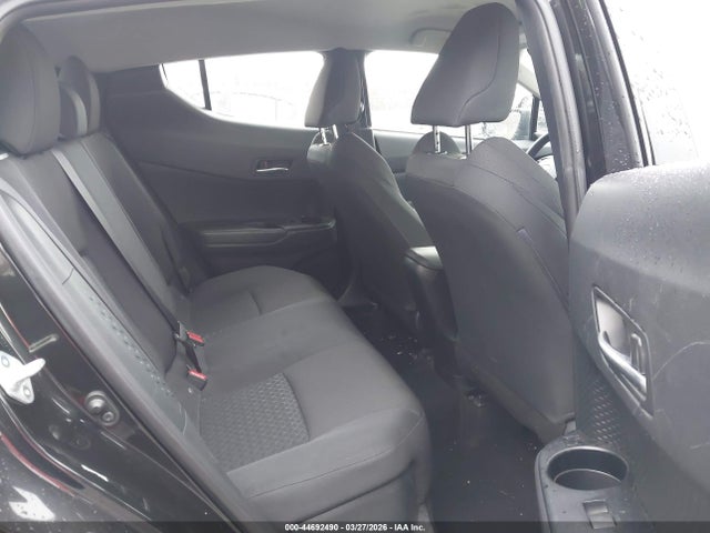 Toyota C-HR LE 2021 NMTKHMBX6MR132202 Image 8