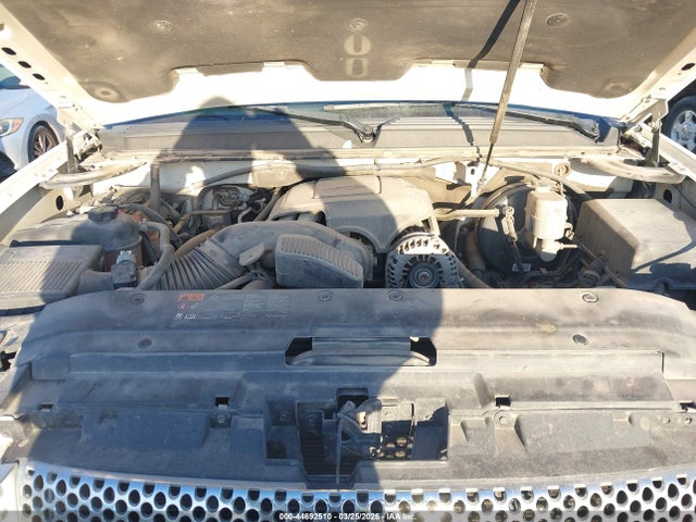 2011 Gmc Yukon Denali მანქანა იყიდება აუქციონზე, vin: 1GKS2EEF4BR395543, აუქციონის ნომერი: 44692510