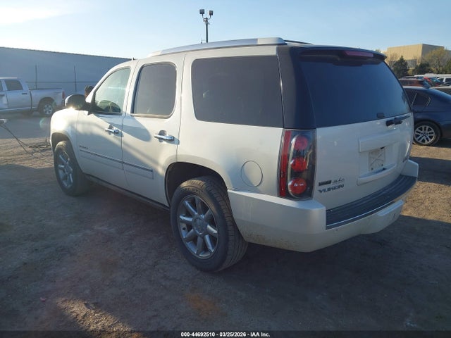 2011 Gmc Yukon Denali მანქანა იყიდება აუქციონზე, vin: 1GKS2EEF4BR395543, აუქციონის ნომერი: 44692510