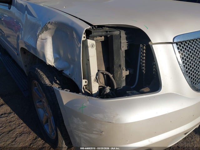 2011 Gmc Yukon Denali მანქანა იყიდება აუქციონზე, vin: 1GKS2EEF4BR395543, აუქციონის ნომერი: 44692510