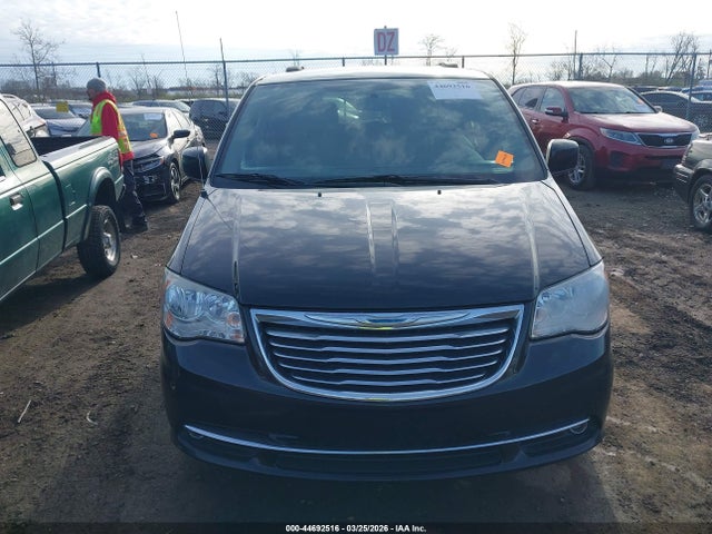44692516 :رقم المزاد ، 2C4RC1BG1GR230306 vin ، 2016 Chrysler Town & Country Touring مزاد بيع