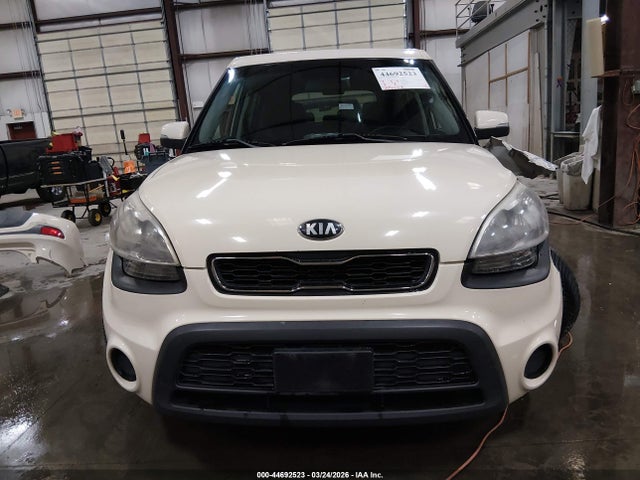 Продажа на аукционе авто 2013 Kia Soul +, vin: KNDJT2A64D7531614, номер лота: 44692523