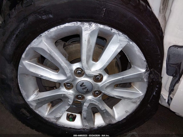 Продажа на аукционе авто 2013 Kia Soul +, vin: KNDJT2A64D7531614, номер лота: 44692523
