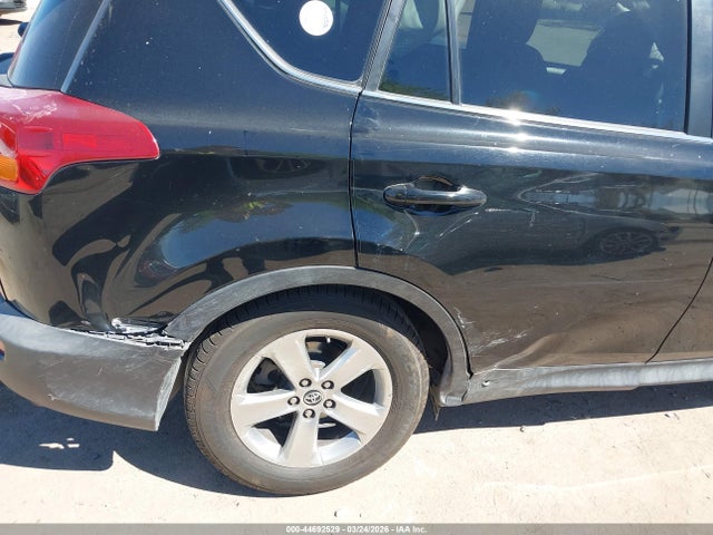 Toyota Rav4 Xle 2015 2T3WFREV7FW230897 Image 6