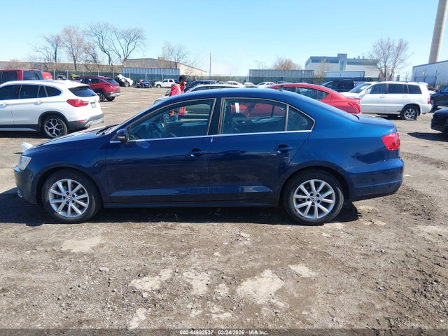 3VWD17AJ4EM442036 Volkswagen Jetta 1.8t Se