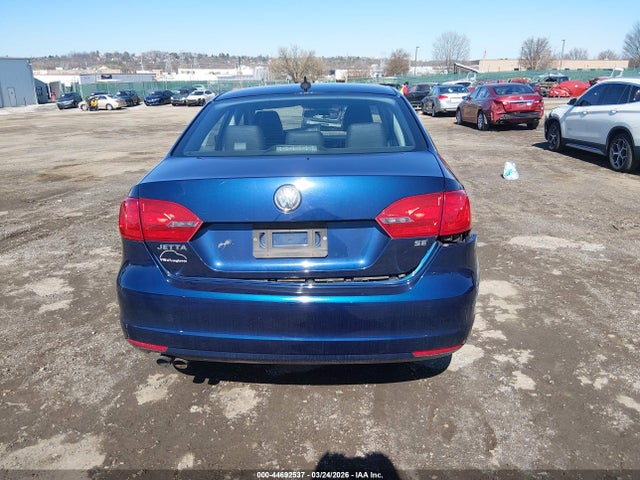 3VWD17AJ4EM442036 Volkswagen Jetta 1.8t Se