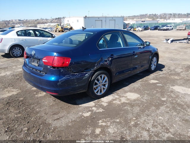 3VWD17AJ4EM442036 Volkswagen Jetta 1.8t Se
