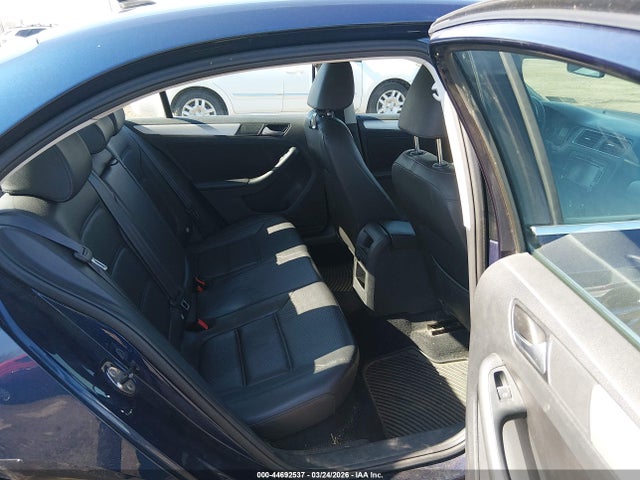 3VWD17AJ4EM442036 Volkswagen Jetta 1.8t Se