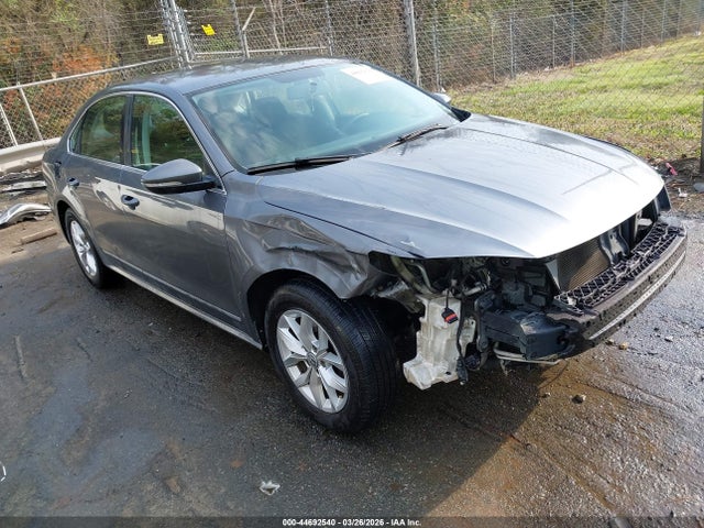 Продаж на аукціоні авто 2016 Volkswagen Passat 1.8t S, vin: 1VWAT7A36GC053708, номер лоту: 44692540