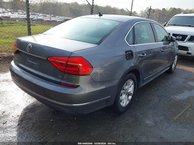 Продаж на аукціоні авто 2016 Volkswagen Passat 1.8t S, vin: 1VWAT7A36GC053708, номер лоту: 44692540