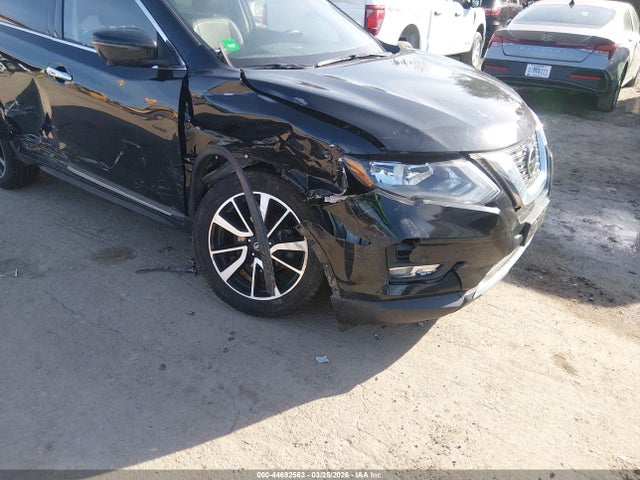 2019 NISSAN ROGUE 5N1AT2MV7KC813684 Photo 5