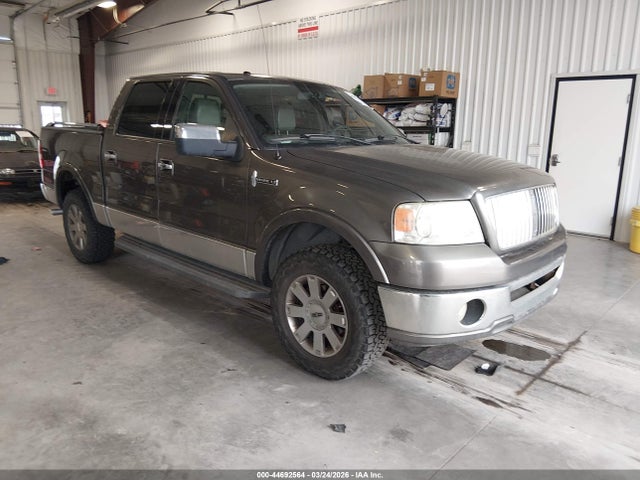 2006 LINCOLN MARK LT 5LTPW18536FJ11051