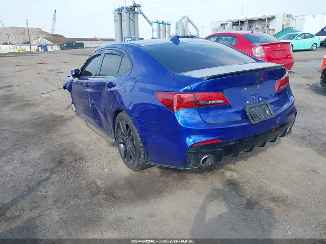 2018 ACURA TLX 19UUB3F65JA006446 Photo 2