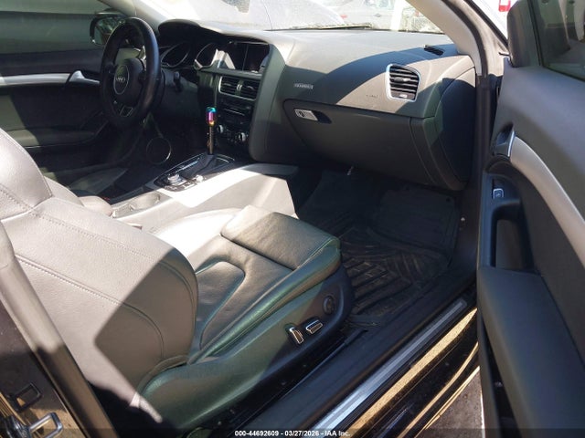 2014 Audi A5 2.0t Premium მანქანა იყიდება აუქციონზე, vin: WAULFAFR5EA071538, აუქციონის ნომერი: 44692609