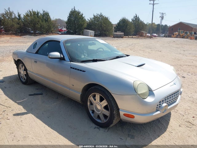 2004 Ford Thunderbird მანქანა იყიდება აუქციონზე, vin: 1FAHP60AX4Y111694, აუქციონის ნომერი: 44692624