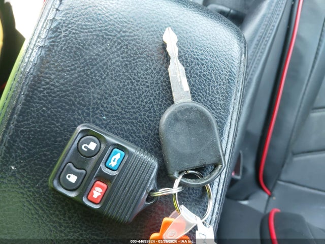 2004 Ford Thunderbird მანქანა იყიდება აუქციონზე, vin: 1FAHP60AX4Y111694, აუქციონის ნომერი: 44692624