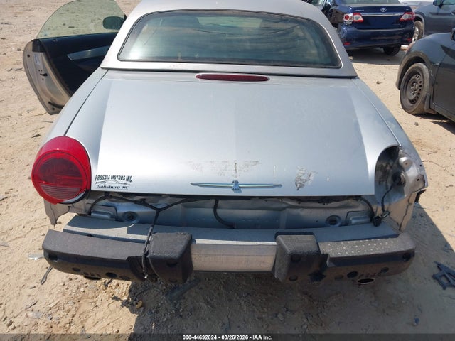 2004 Ford Thunderbird მანქანა იყიდება აუქციონზე, vin: 1FAHP60AX4Y111694, აუქციონის ნომერი: 44692624