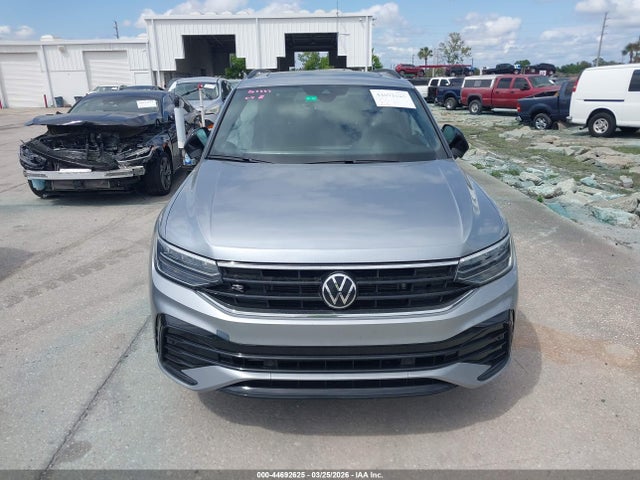 Aukcja sprzedaży 2023 Volkswagen Tiguan 2.0t Se R-line Black, vin: 3VVCB7AX4PM114717, numer aukcji: 44692625