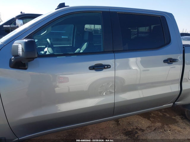 Продажа на аукционе авто 2025 Chevrolet Silverado 1500 4wd  Short Bed Lt Trail Boss, vin: 3GCUKFED6SG346000, номер лота: 44692645