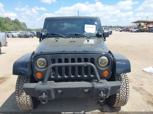 44692647 :رقم المزاد ، 1J4FA54157L128602 vin ، 2007 Jeep Wrangler Sahara مزاد بيع