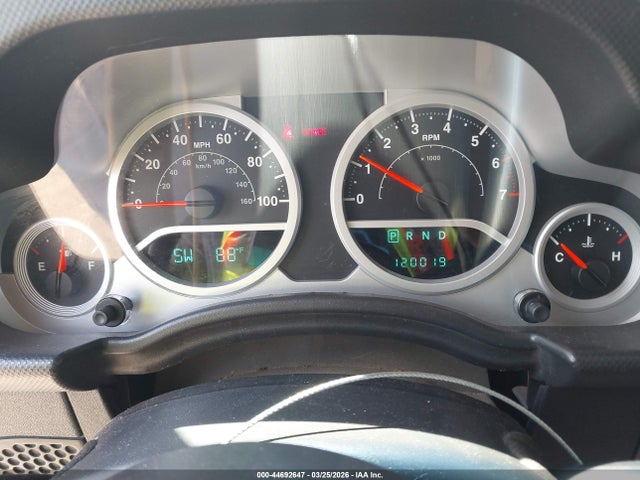 44692647 :رقم المزاد ، 1J4FA54157L128602 vin ، 2007 Jeep Wrangler Sahara مزاد بيع