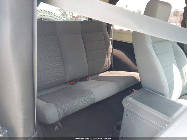 44692647 :رقم المزاد ، 1J4FA54157L128602 vin ، 2007 Jeep Wrangler Sahara مزاد بيع