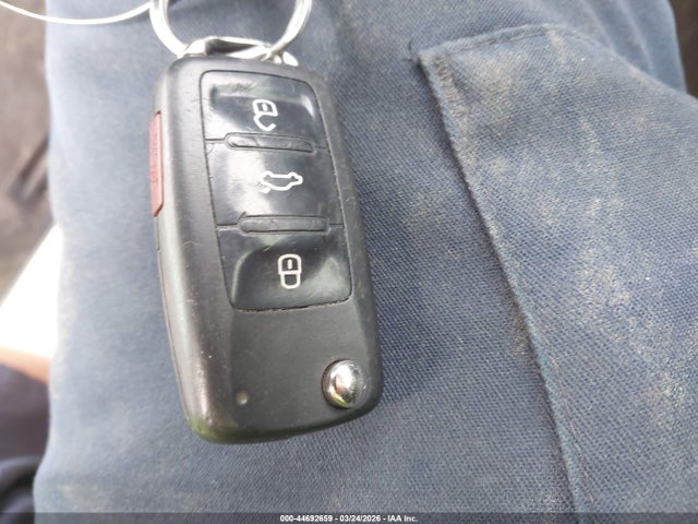 44692659 :رقم المزاد ، 3VWLA7AJ9FM404119 vin ، 2015 Volkswagen Jetta 2.0l Tdi Sel مزاد بيع