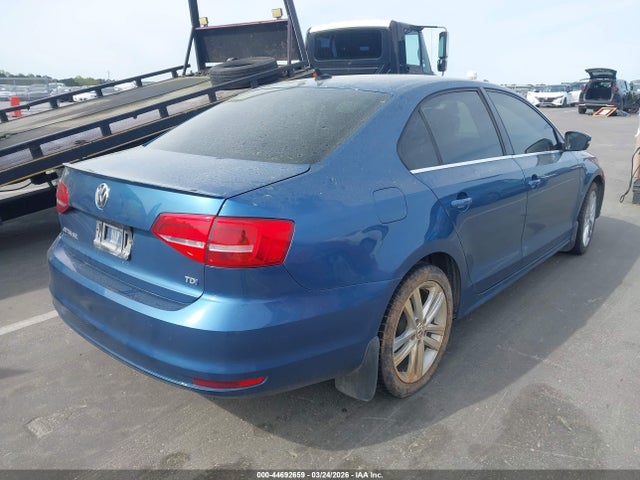 44692659 :رقم المزاد ، 3VWLA7AJ9FM404119 vin ، 2015 Volkswagen Jetta 2.0l Tdi Sel مزاد بيع