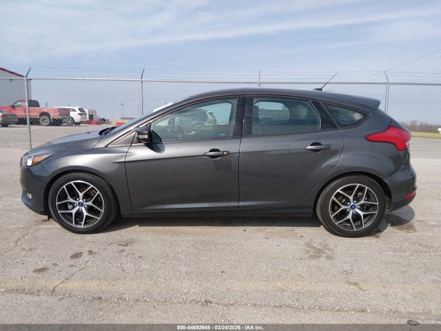 Ford FOCUS SEL 2017 1FADP3M23HL307950 Image 14