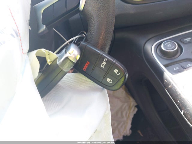 Aukcja sprzedaży 2016 Chrysler 200 Limited, vin: 1C3CCCAB4GN170420, numer aukcji: 44692672