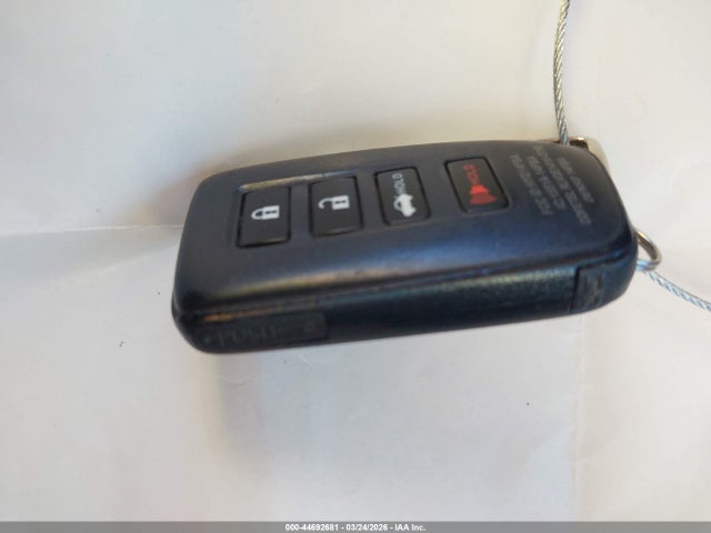 2016 LEXUS IS 200T JTHBA1D21G5022673 Photo 10