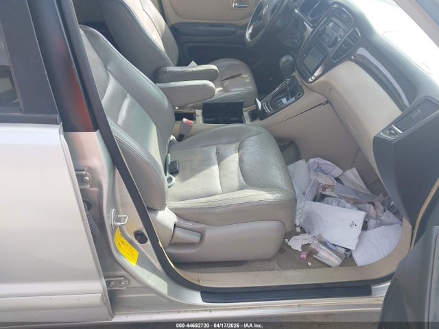 44692720 :رقم المزاد ، JTEGF21A220048582 vin ، 2002 Toyota Highlander Limited V6 مزاد بيع
