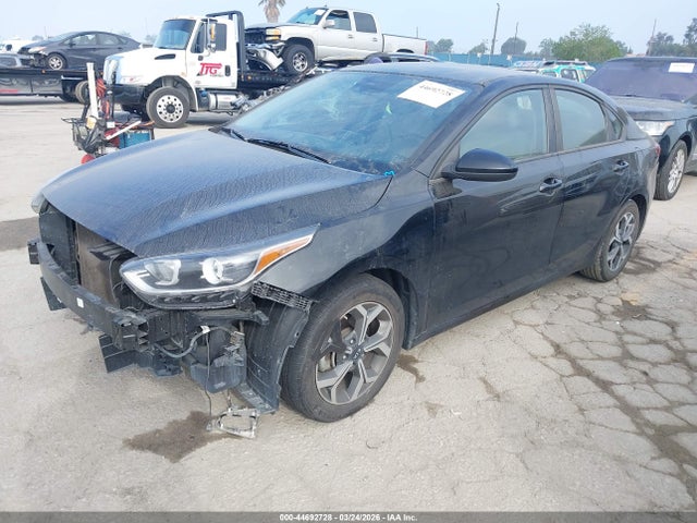 KIA Forte Lxs 2020 3KPF24AD9LE242326 Image 2