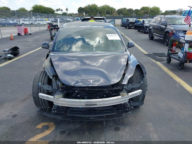 2023 Tesla Model 3 Performance Dual Motor All-wheel Drive მანქანა იყიდება აუქციონზე, vin: 5YJ3E1EC3PF669222, აუქციონის ნომერი: 44692732