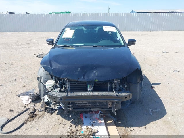44692735 :رقم المزاد ، 3VWDB7AJ0HM416048 vin ، 2017 Volkswagen Jetta 1.4t Se مزاد بيع