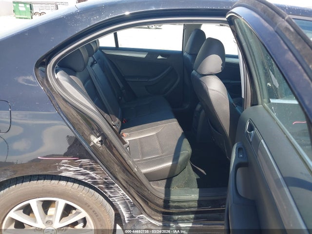 44692735 :رقم المزاد ، 3VWDB7AJ0HM416048 vin ، 2017 Volkswagen Jetta 1.4t Se مزاد بيع