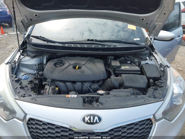 44692736 :رقم المزاد ، KNAFK4A64G5492217 vin ، 2016 Kia Forte Lx مزاد بيع