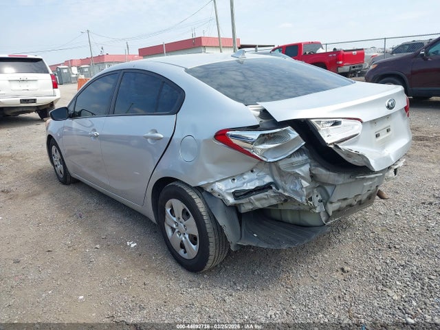 44692736 :رقم المزاد ، KNAFK4A64G5492217 vin ، 2016 Kia Forte Lx مزاد بيع