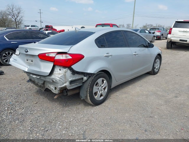 44692736 :رقم المزاد ، KNAFK4A64G5492217 vin ، 2016 Kia Forte Lx مزاد بيع