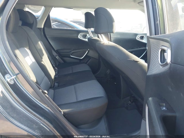 2022 KIA SOUL KNDJ23AU2N7828289 Photo 7